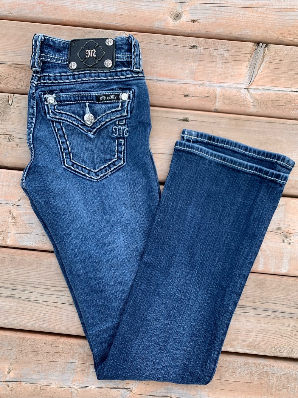 Miss Me Low Rise Signature Boot Jean Thick Stitching Bootcut Size 28 Embellish